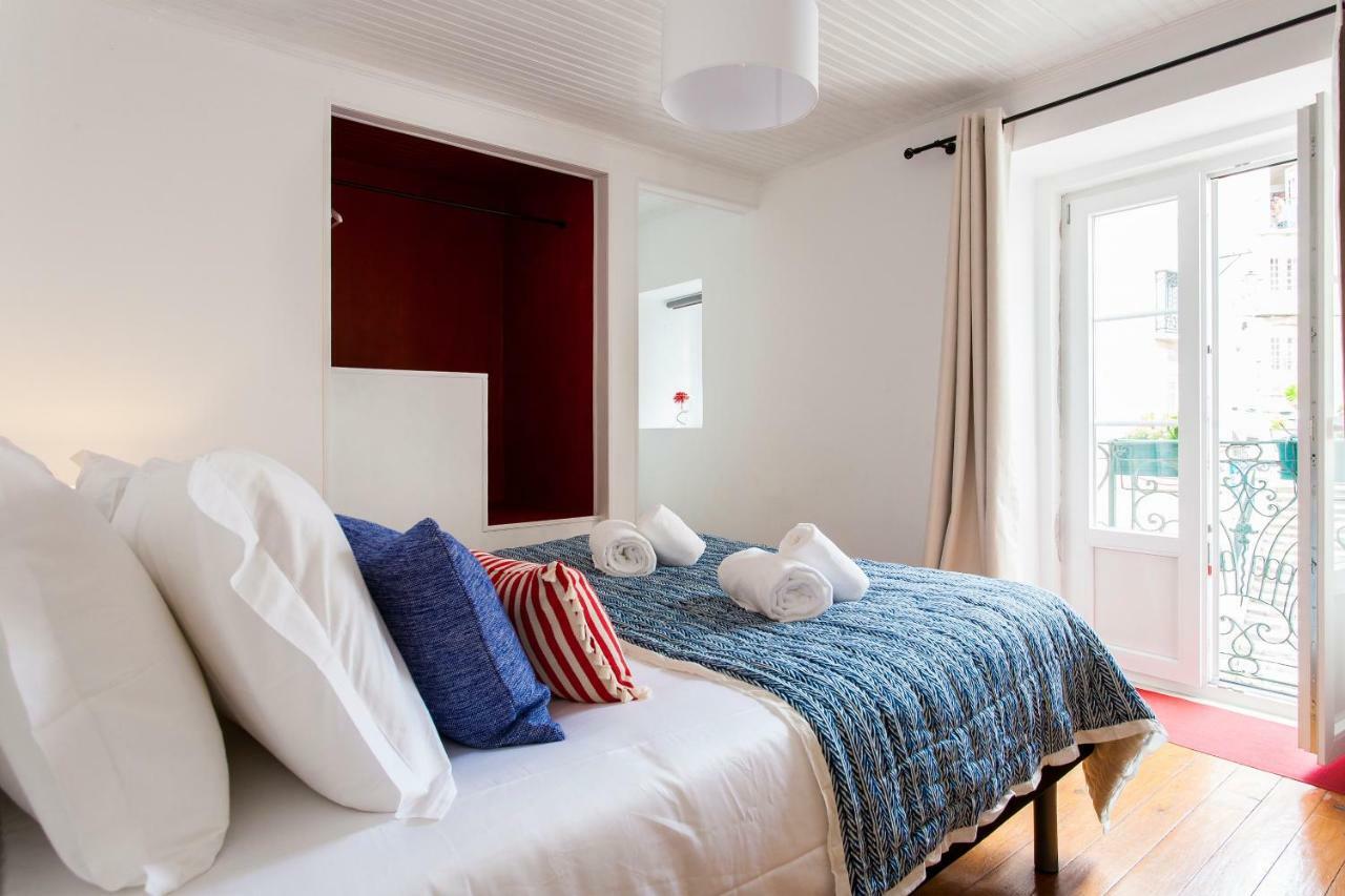 Joivy Charming Apt Near Fado Museum Lisbona Esterno foto