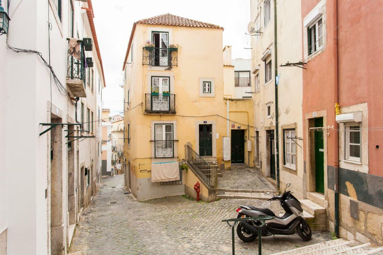 Joivy Charming Apt Near Fado Museum Lisbona Esterno foto
