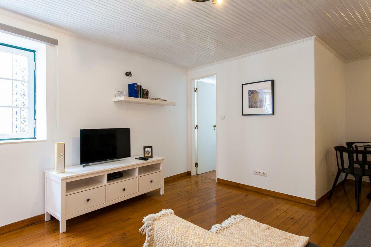 Joivy Charming Apt Near Fado Museum Lisbona Esterno foto