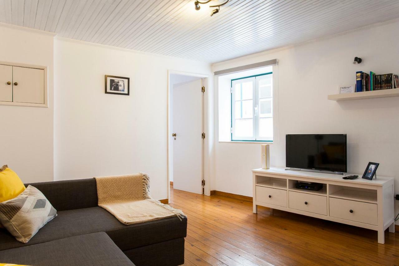 Joivy Charming Apt Near Fado Museum Lisbona Esterno foto